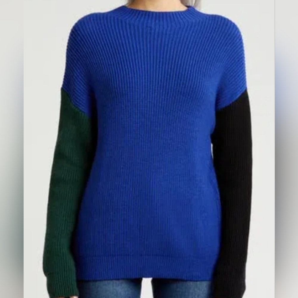 AREA STARS Colorblock‎ Sweater. NWT